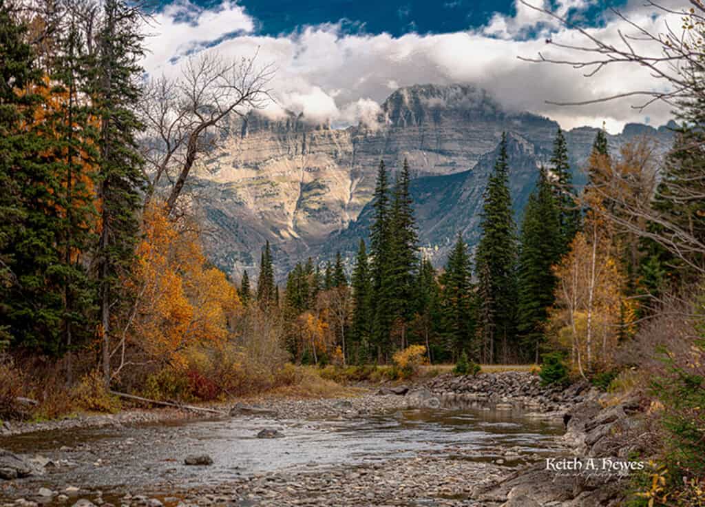 Fall 2024 in Glacier National Park. McDonald creek next to Going to the sun highway.